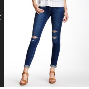 Joe’s Jeans Vidika Distressed Skinny Jean